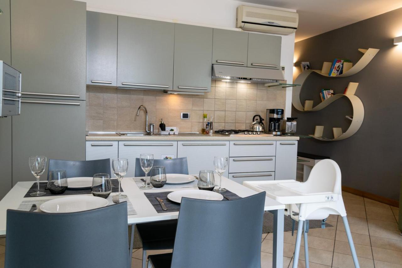 Riva Central Apartment - Free Parking Extérieur photo